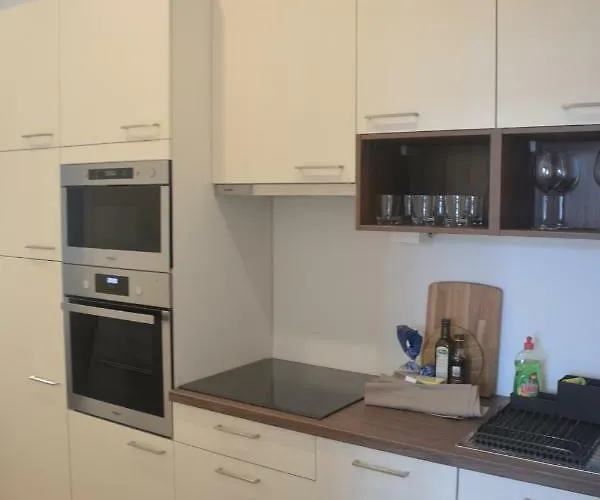 Amalia Apartman *